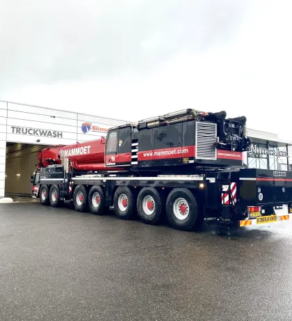 Reinigen Mammoet kraan truckwash Echt